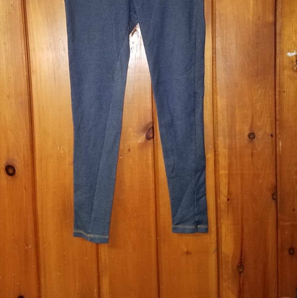 Leggings - Picture 9 of 9